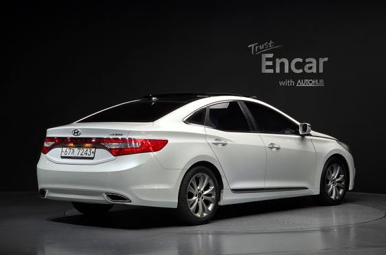 Hyundai Grandeur HG300 Noble — пробег 108 714 км — фото 2 из 5