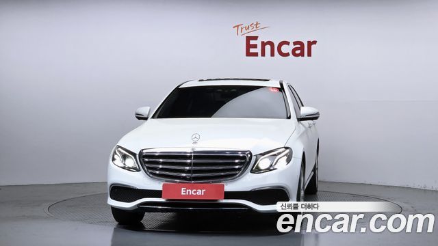 Mercedes-Benz E-Class из Кореи Encar