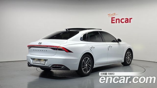 Hyundai Grandeur из Кореи Encar