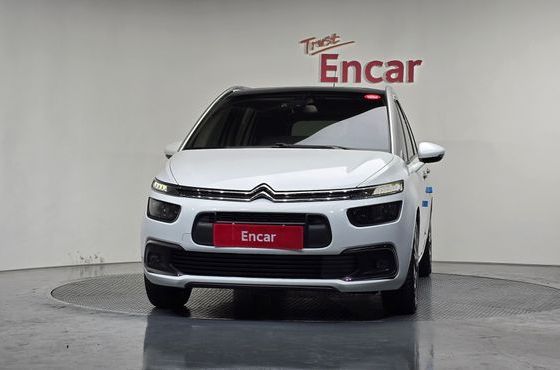 Citroen-DS C4 Picasso 1.6 B-HDI Feel — пробег 121 149 км — фото 3 из 5