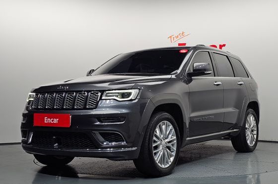 Jeep Cherokee 3.0 Diesel Overland Summit WK2 — пробег 110 802 км — фото 1 из 5