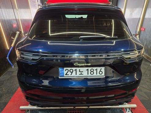 Porsche Cayenne 3.0 E-Hybrid — пробег 80 000 км — фото 4 из 5
