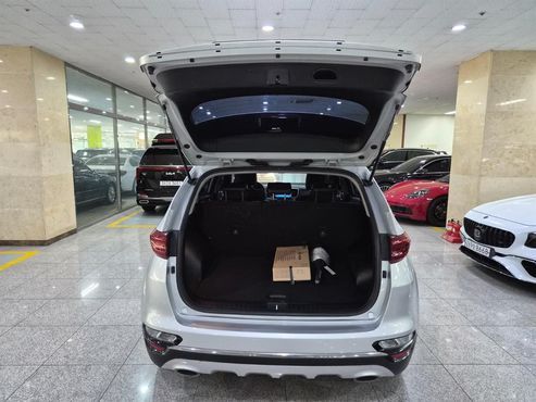 Kia Sportage Diesel 2.0 2WD Luxury — пробег 107 096 км — фото 5 из 5
