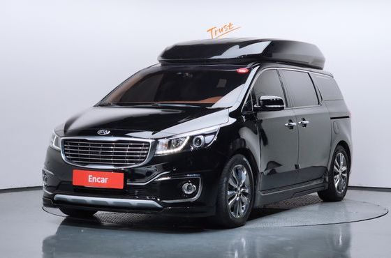 Kia Carnival 9-seater Hi-Limousine Noblesse — пробег 103 667 км — фото 1 из 5