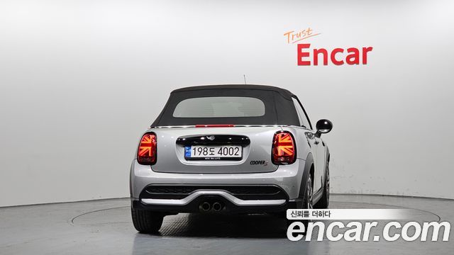 Mini Cooper Convertible Classic Third Generation — пробег 61 990 км — фото 4 из 5