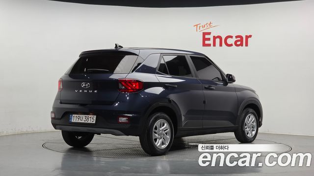 Hyundai Venue из Кореи Encar