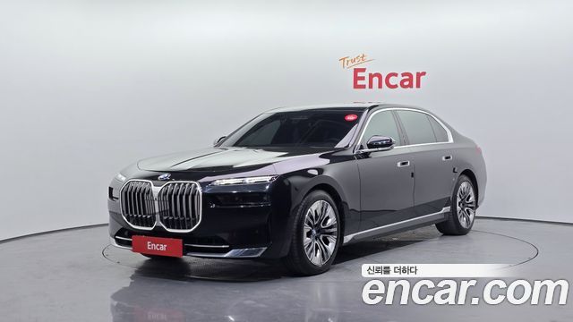 BMW 7-Series 740i sDrive Design Pure Excellence — пробег 75 788 км — фото 1 из 5