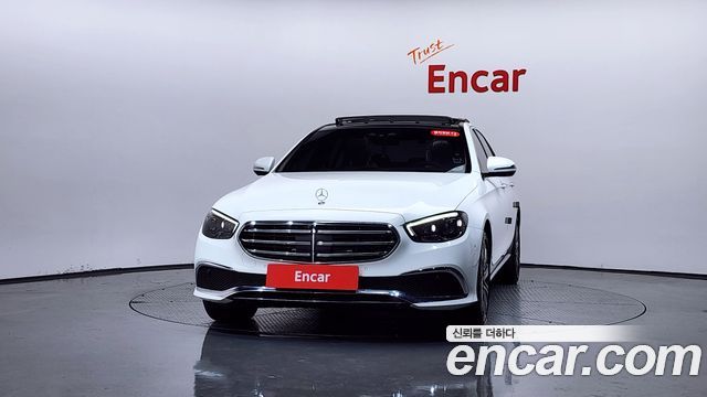 Mercedes-Benz E-Class из Кореи Encar