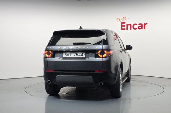 Land Rover Discovery Sport 2.0 TD4 SE (150PS) — пробег 93 878 км — фото 4 из 5