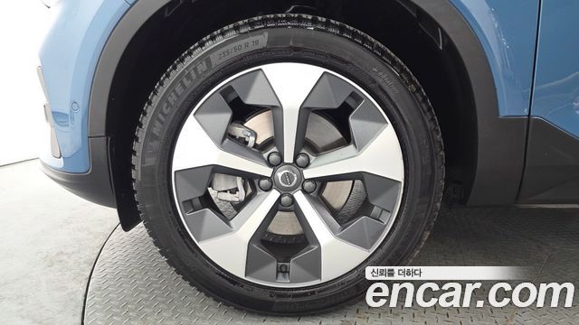 Volvo XC40 из Кореи Encar