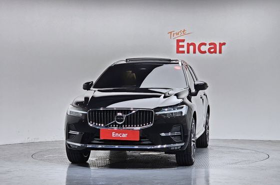 Volvo XC60 B6 Inscirtion — пробег 69 821 км — фото 3 из 5