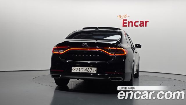 Hyundai Grandeur из Кореи Encar