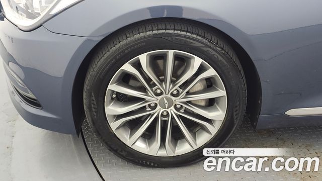 Hyundai Genesis из Кореи Encar