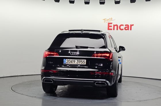 Audi Q5 45 TFSI Quattro Premium — пробег 27 326 км — фото 4 из 5