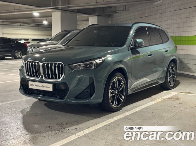 BMW X1 xDrive 20i M Sport — пробег 4 115 км — фото 1 из 5