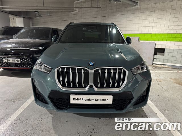 BMW X1 xDrive 20i M Sport — пробег 4 115 км — фото 3 из 5