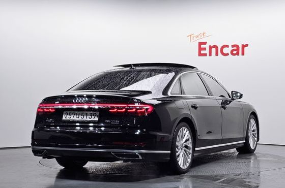 Audi A8 55 TFSI Quattro LWB — пробег 125 984 км — фото 2 из 5