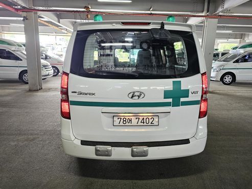 Hyundai Starex Ambulance — пробег 47 445 км — фото 5 из 5