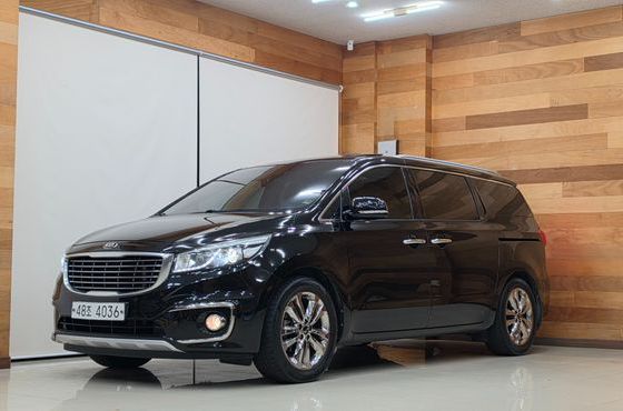 Kia Carnival 9-seater Prestige — пробег 144 875 км — фото 1 из 5