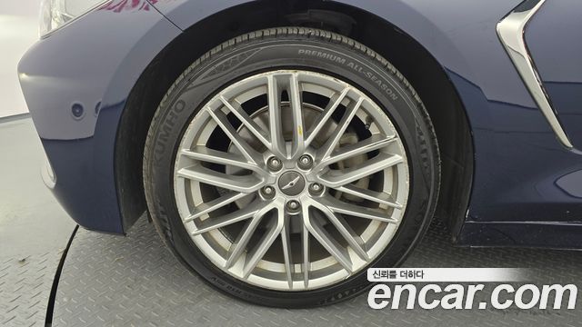 Genesis G70 из Кореи Encar