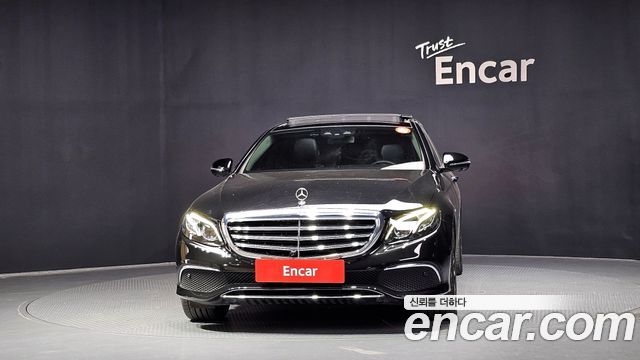 Mercedes-Benz E-Class из Кореи Encar