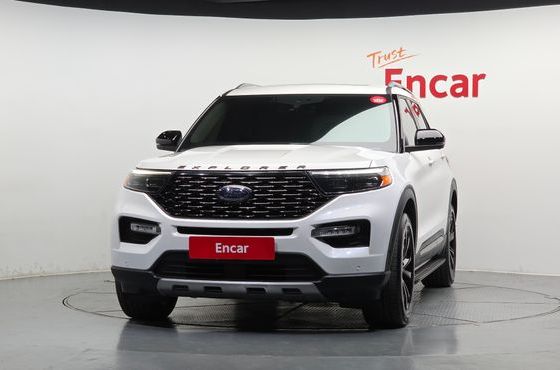 Ford Explorer 3.0 Platinum 4WD — пробег 58 257 км — фото 3 из 5