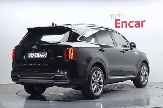 Kia Sorento Gasoline 2.5T 2WD Signature — пробег 15 007 км — фото 2 из 5