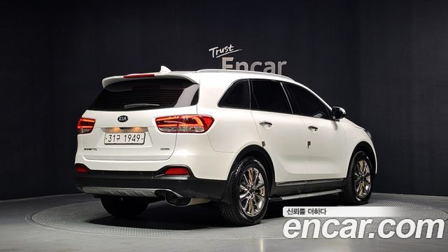Kia Sorento Diesel 2.0 2WD Noblesse — пробег 176 544 км — фото 2 из 5