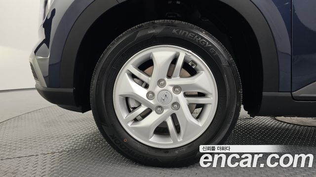 Hyundai Venue из Кореи Encar