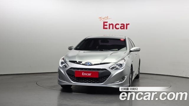 Hyundai Sonata 2.0 Premier — пробег 145 184 км — фото 3 из 5