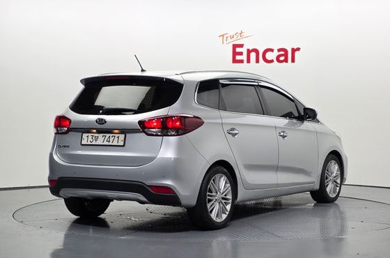 Kia Carens 2.0 LPI Prestige — пробег 154 802 км — фото 2 из 5