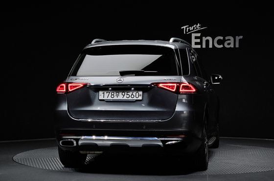 Mercedes-Benz GLE-Class GLE300d 4MATIC — пробег 36 890 км — фото 4 из 5