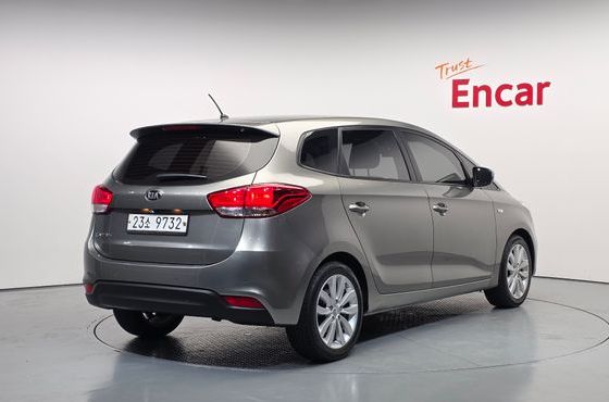 Kia Carens 2.0 LPi Luxury — пробег 107 330 км — фото 2 из 5