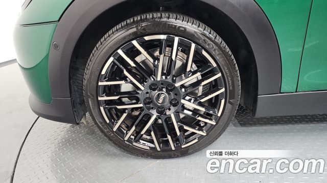 Mini Cooper Convertible из Кореи Encar