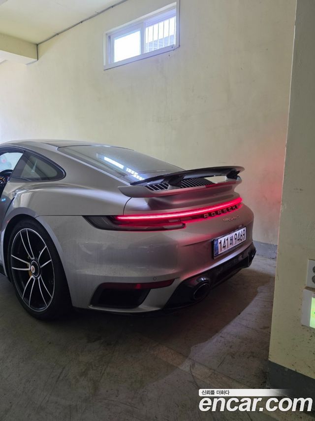 Porsche 911 Turbo S — пробег 71 600 км — фото 2 из 5