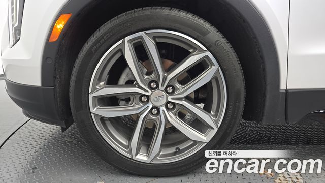 Cadillac XT4 из Кореи Encar