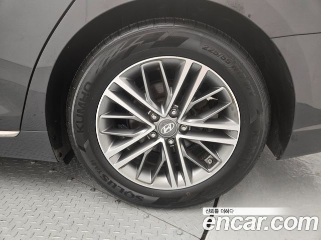 Hyundai Grandeur 2.4 Modern — пробег 168 000 км — фото 5 из 5