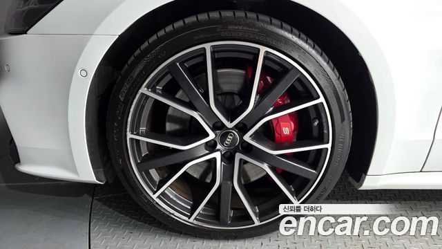 Audi S7 из Кореи Encar