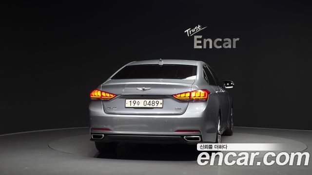 Hyundai Genesis из Кореи Encar