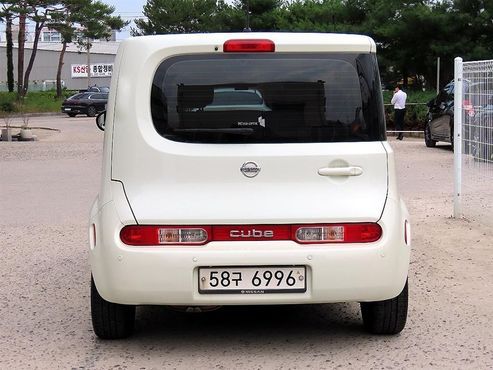 Nissan Cube 1.8 S Z12 — пробег 122 094 км — фото 4 из 5