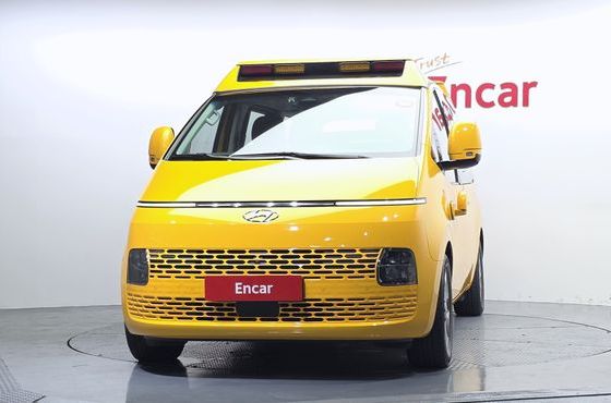 Hyundai Staria L3.5 Kinder Safety Car 15-Seater — пробег 47 614 км — фото 3 из 5