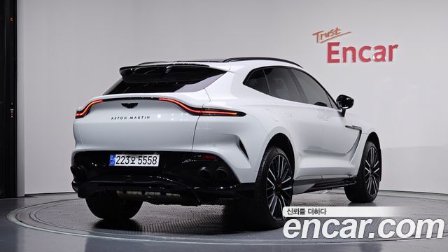 Astonmartin DBX из Кореи Encar