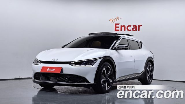 Kia EV6 Long Range Earth — пробег 17 327 км — фото 1 из 5