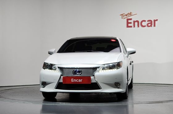 Lexus ES Supreme XV60 — пробег 159 871 км — фото 3 из 5