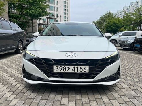 Hyundai AVANTE 1.6 Smart — пробег 110 000 км — фото 2 из 5