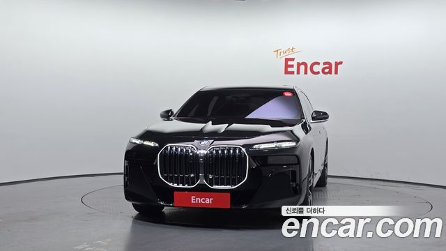 BMW i7 из Кореи Encar