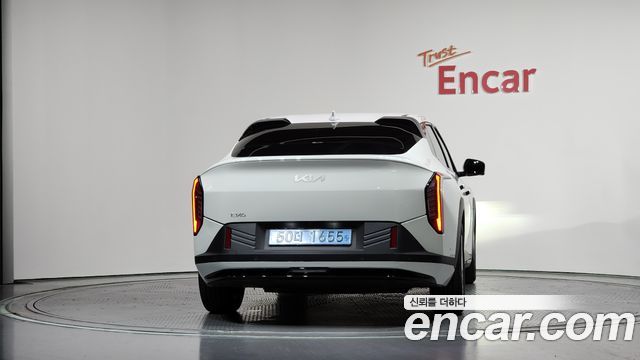 Kia EV4 из Кореи Encar
