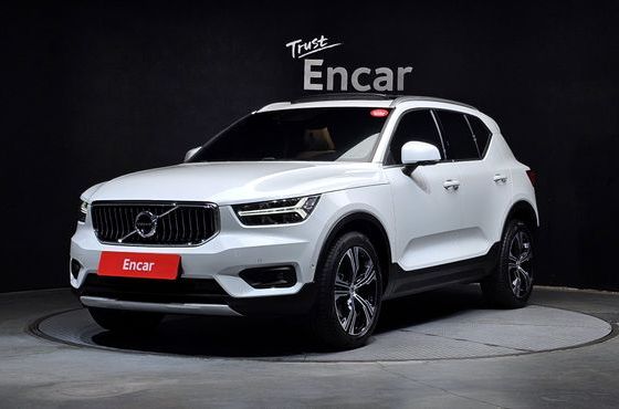 Volvo XC40 B4 Inscription — пробег 39 064 км — фото 1 из 5
