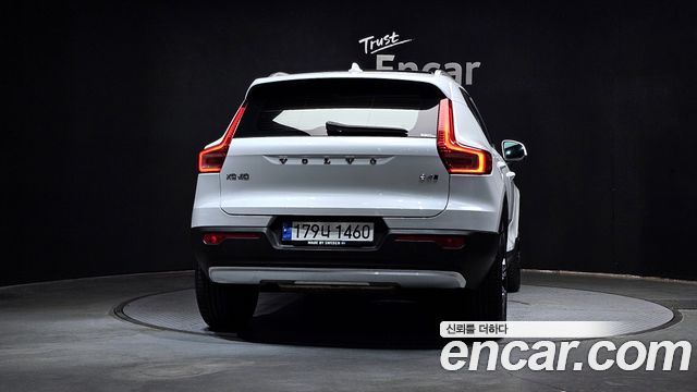 Volvo XC40 B4 Inscription — пробег 39 064 км — фото 4 из 5