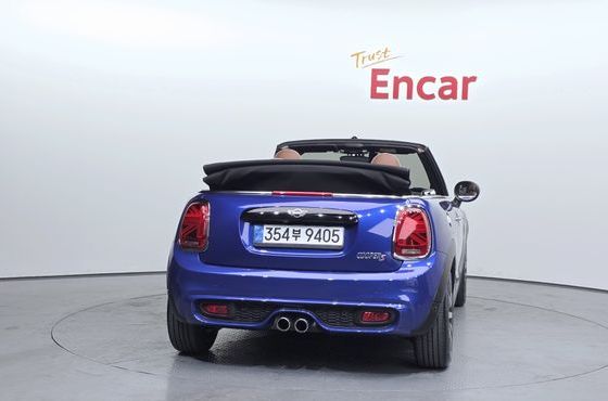 Mini Cooper Convertible Standard 3rd — пробег 109 668 км — фото 4 из 5
